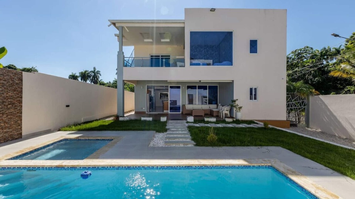 Barrio Las Yaguitas Villa | Luxurious Home with Pool!