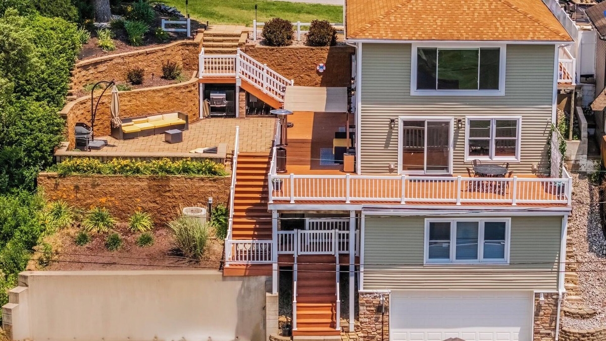 Cedar Lake House | Luxurious Lake House w/Amazing Outdoor Space! Steps From a Private LakeFront!