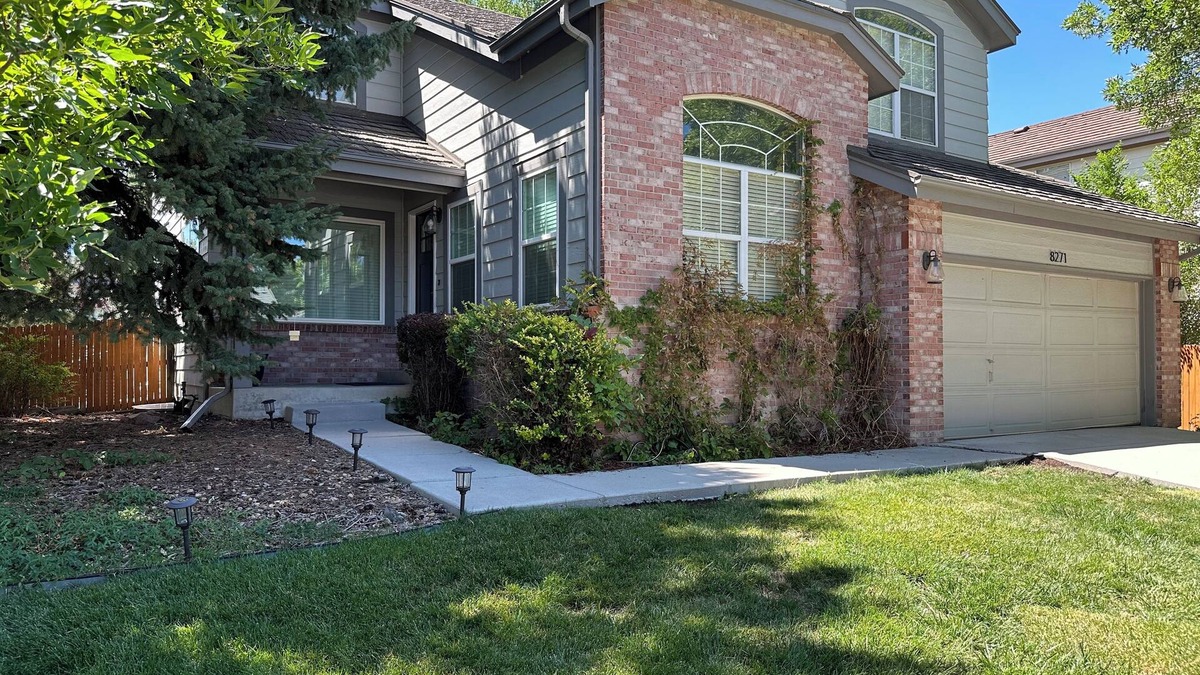 Columbine Knolls House | Luxurious Littleton 5-bedroom home near Red Rocks, Manor House & C-470.