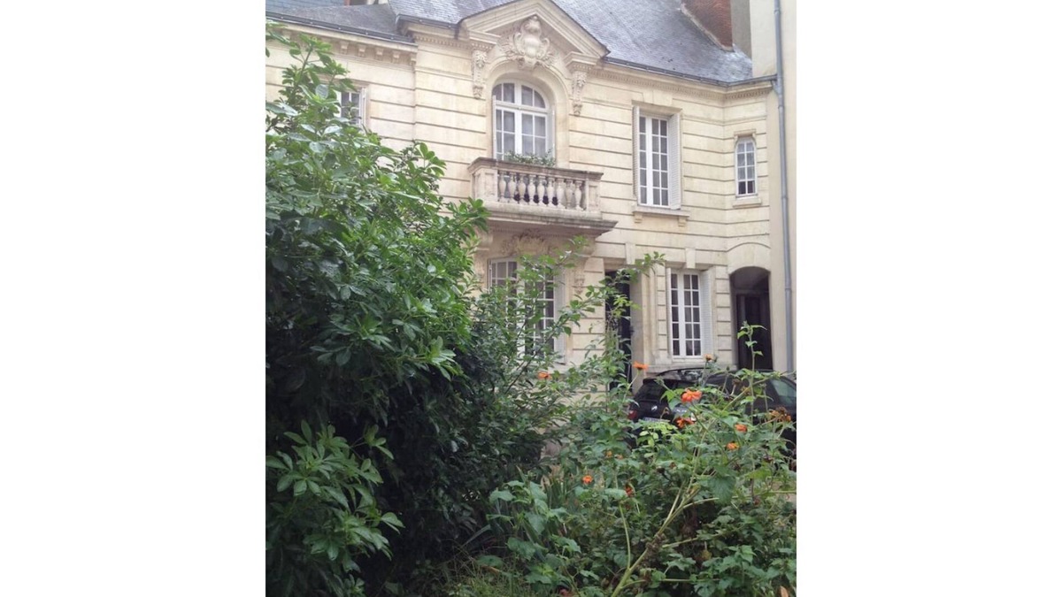 Decre-Cathedrale House | Luxurious mansion downton for 2 to 6 guests