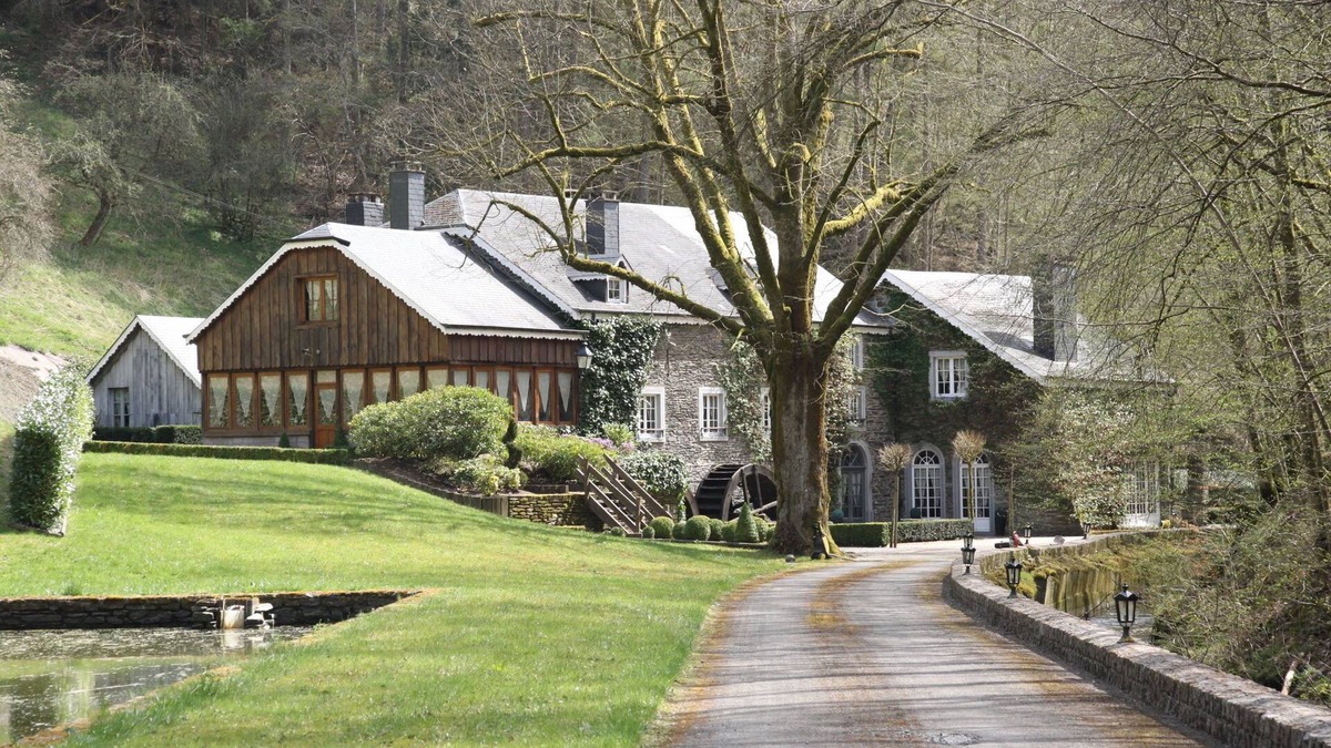 Orchimont House | Luxurious Mill with Swimming Pool