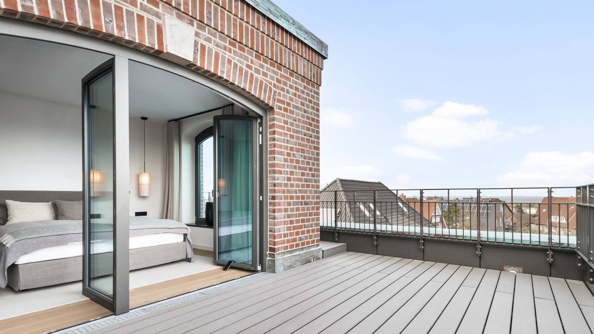 List Apartment | Luxurious Penthouse with Sea View and Sauna on Sylt.