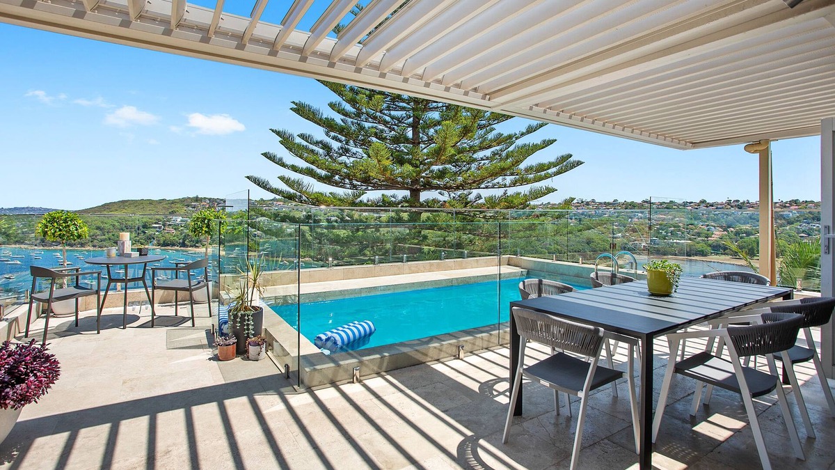 Fairlight Apartment | Luxurious Penthouse with private pool!