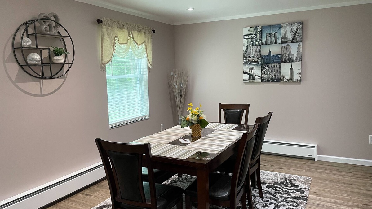 Ithaca Apartment | Luxurious, private, contemporary 1BR apartment in Ithaca NY!