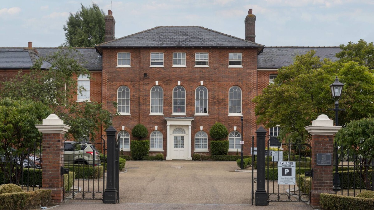 Braintree Apartment | Luxurious Private One Bedroom Apartment