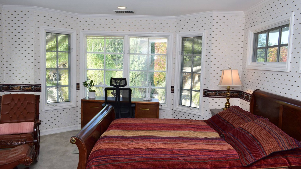 Saratoga Villa | Luxurious Secluded Master Suite in a Saratoga Villa.