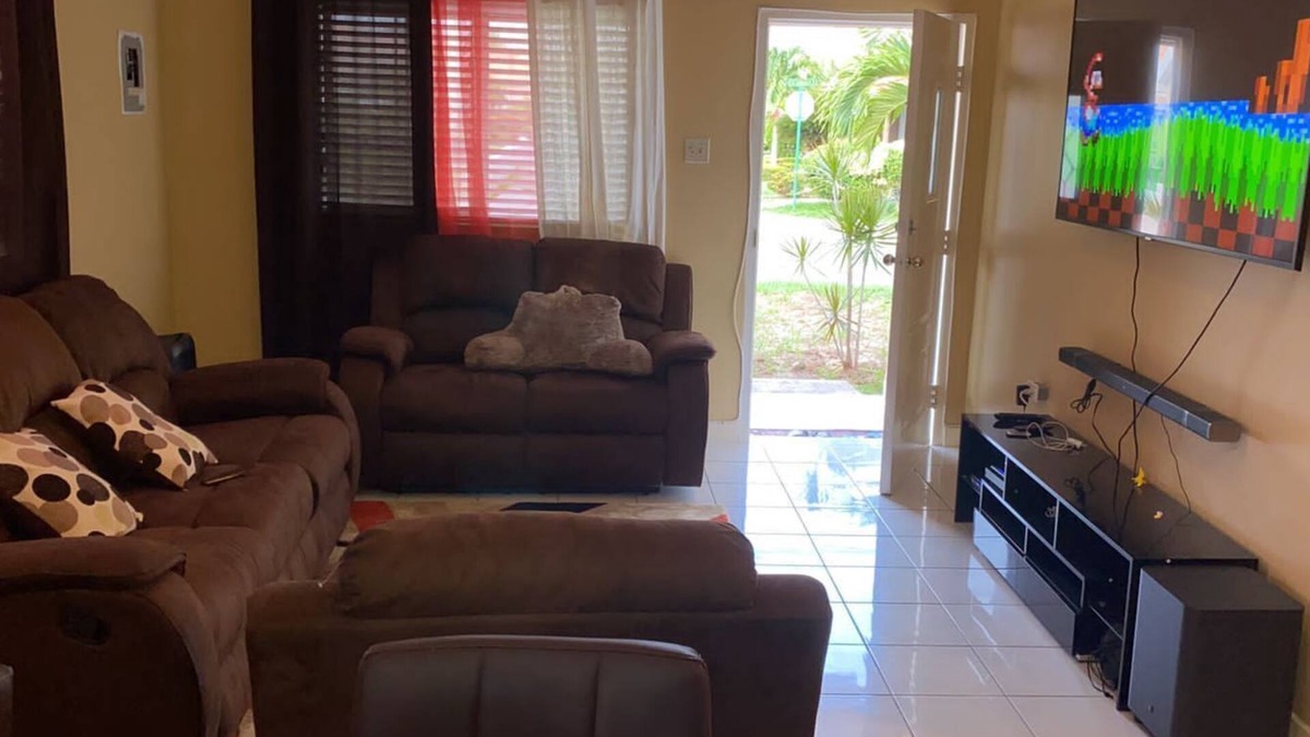 Caribbean Estates House | Luxurious Secret Escape
