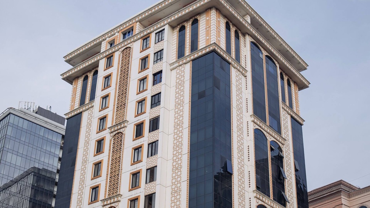 Dushanbe Apartment | Luxurious & Spacious City-Centre Retreat with Breathtaking Views