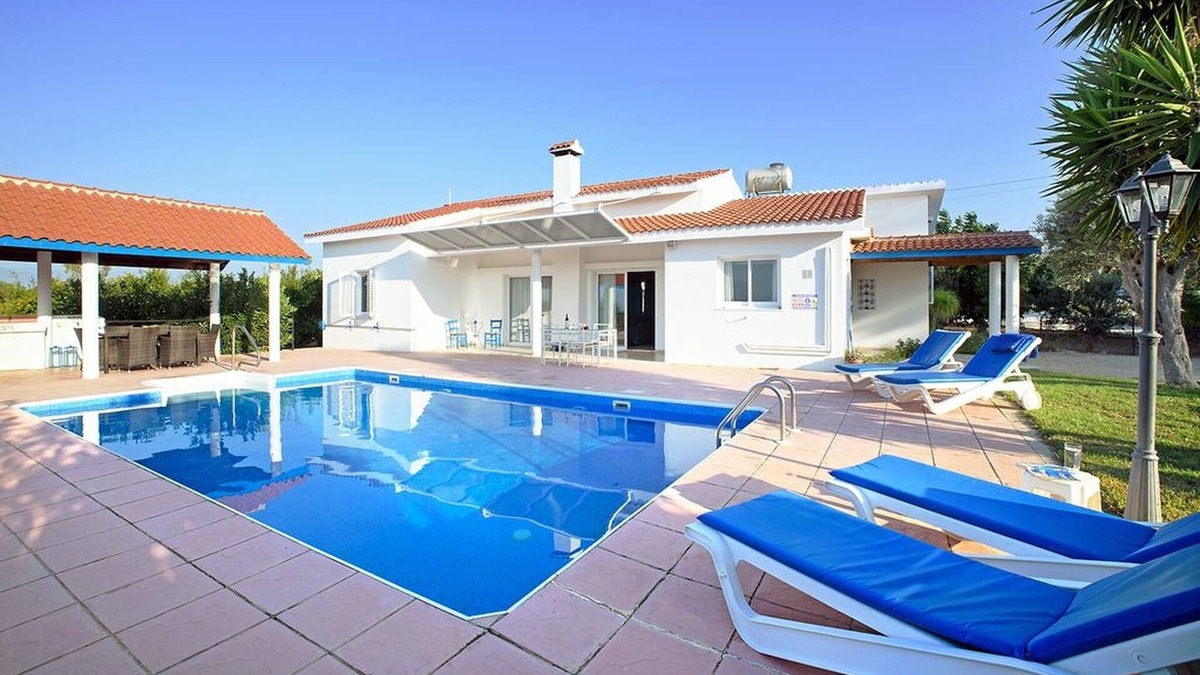 Latchi Villa | Luxurious, Spacious, FULLY air conditioned villa set in a serene environment!