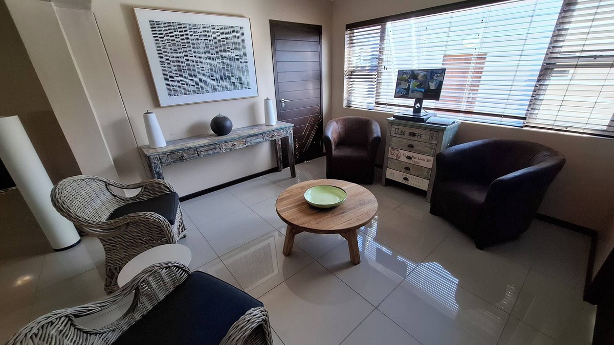 Swakopmund House | Luxurious & SpaciousnSwakopmund Accommodation