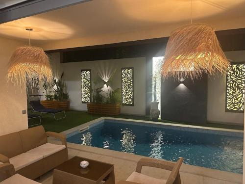 Mrezga Apartment | Luxurious Stella 2-bedroom Apartment with Pool