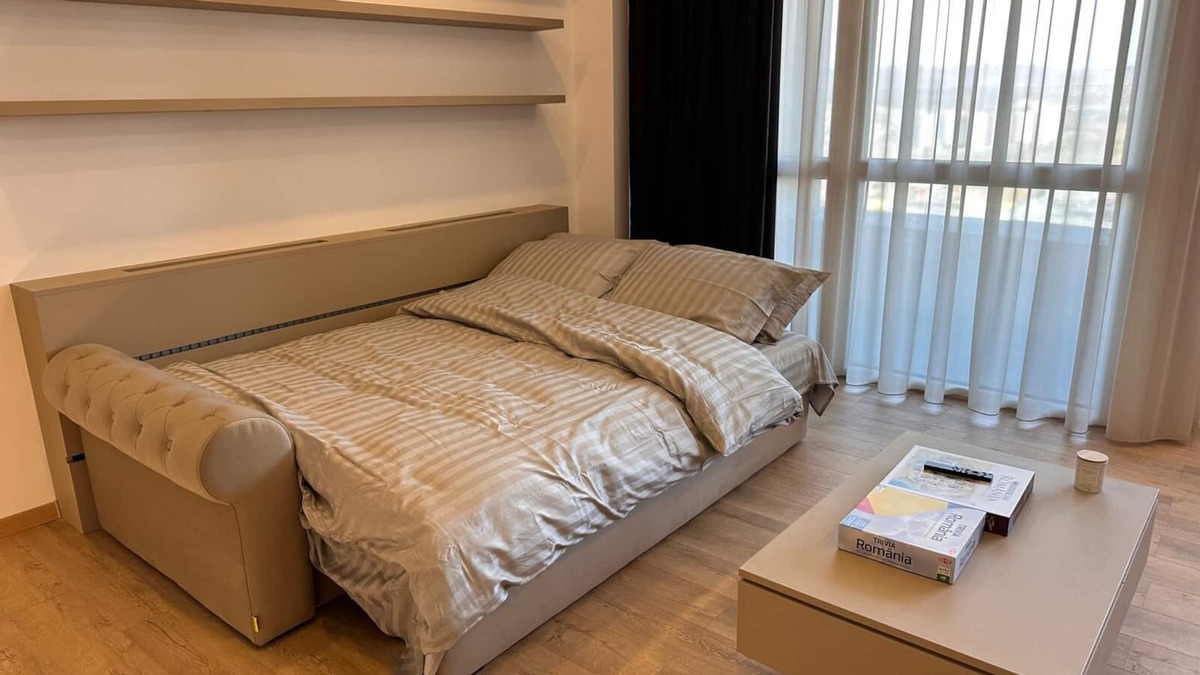 Tirgu Mures Apartment | Luxurious studio with WiFi and AC in delightful Târgu Mureș