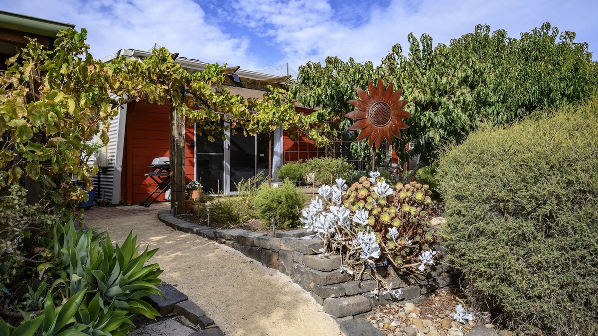 Aldinga Apartment | Luxurious, stylish, cosy and clean - Eco living and non smoking village