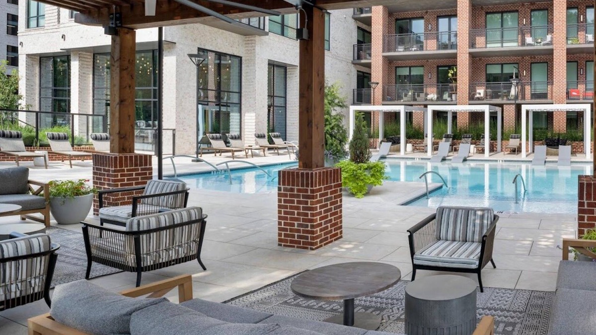 Buckhead Apartment | Luxurious Suite W/King Bed, Stellar Amenities & Free Onsite Parking!