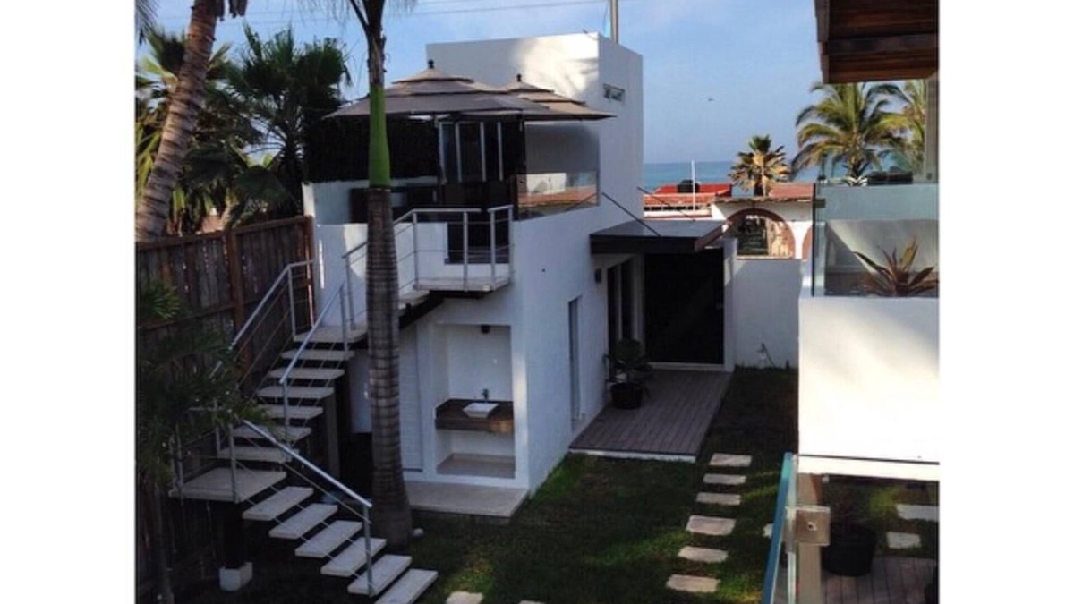 Los Pascuales Resort | Luxurious Surf Resort in Pascuales Mexico - Room #6 Private - On the Beach