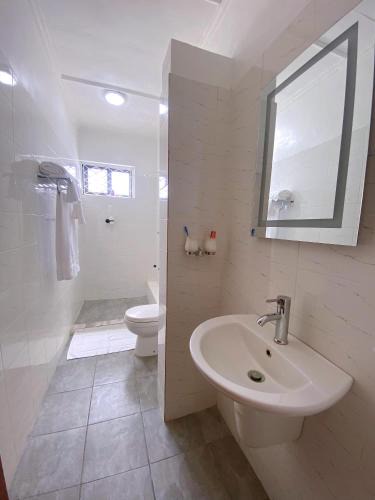 Bamburi Villa | Luxurious villa near Bamburi beach