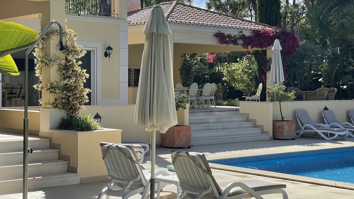 Vale do Lobo Villa | Luxurious Villa with Large Pool, central but quiet area of Vale do Lobo resort