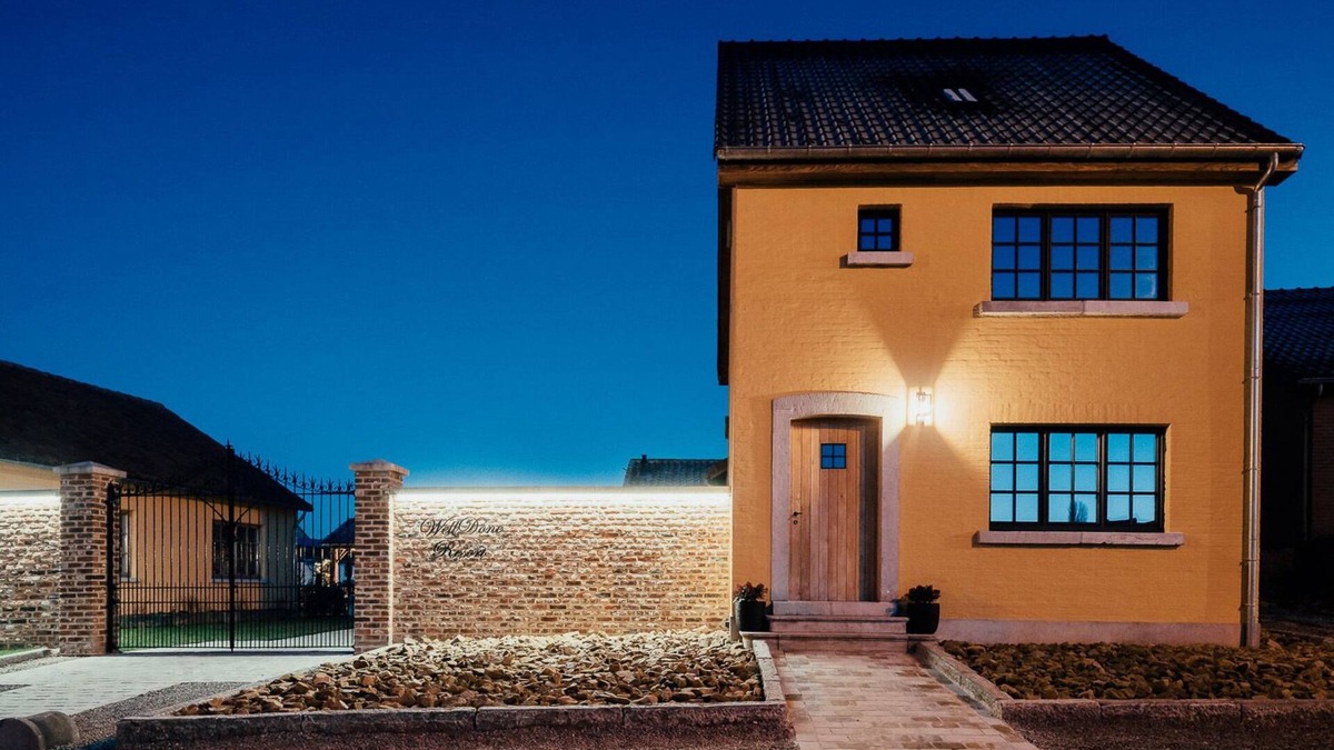 Kozen Apartment | luxuriously furnished apartment and cozy wellness