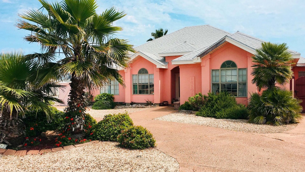 Corpus Christi House | Luxuriously furnished Padre Island Home