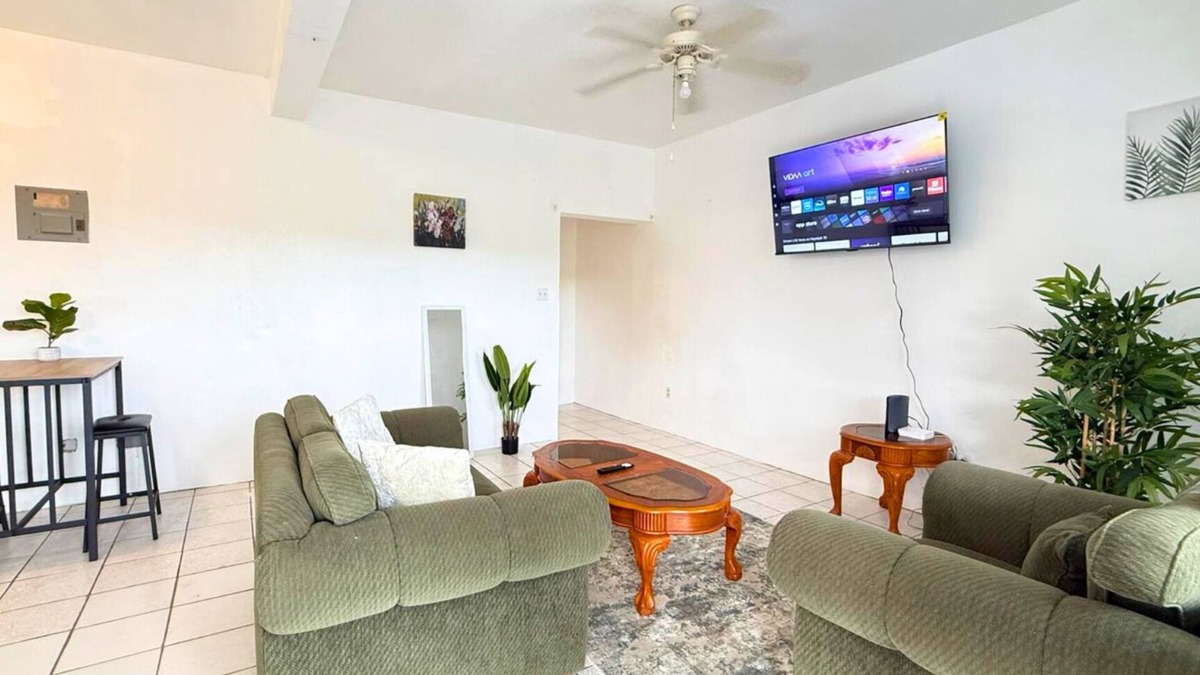 Stonyhill Apartment | Luxury 1-Bedroom Apartment