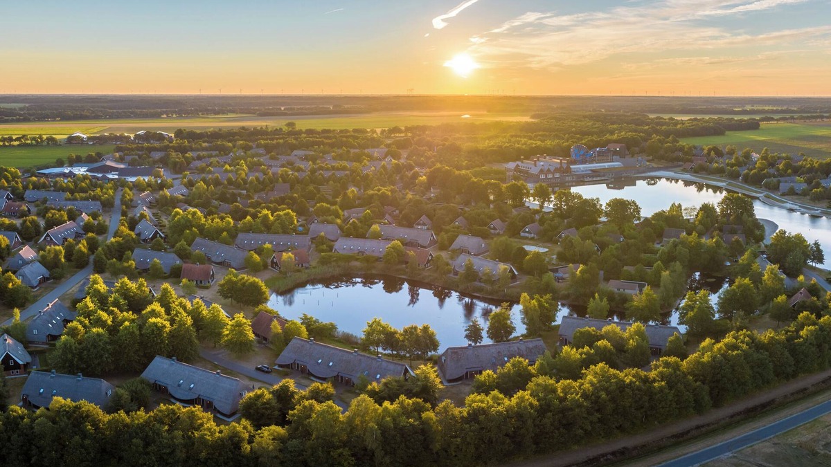 Nooitgedacht House | Luxury 12-person culinary farmhouse in the holiday park Hof van Saksen
