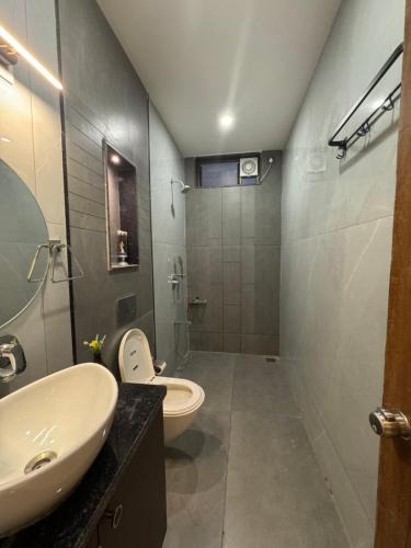 Vadodara House | Luxury 1BR in 4BHK Shared Spaces Vadodara