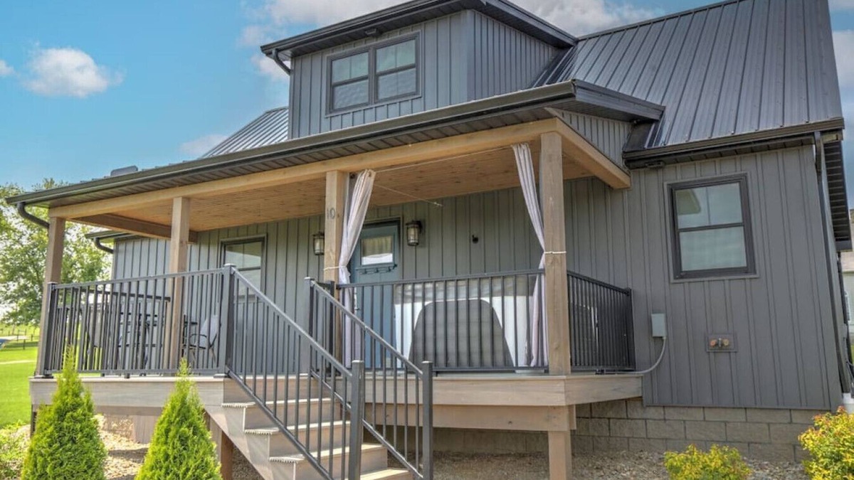 Millersburg Cottage | Luxury 2 Bed/Bath Cottage With Private Hot Tub