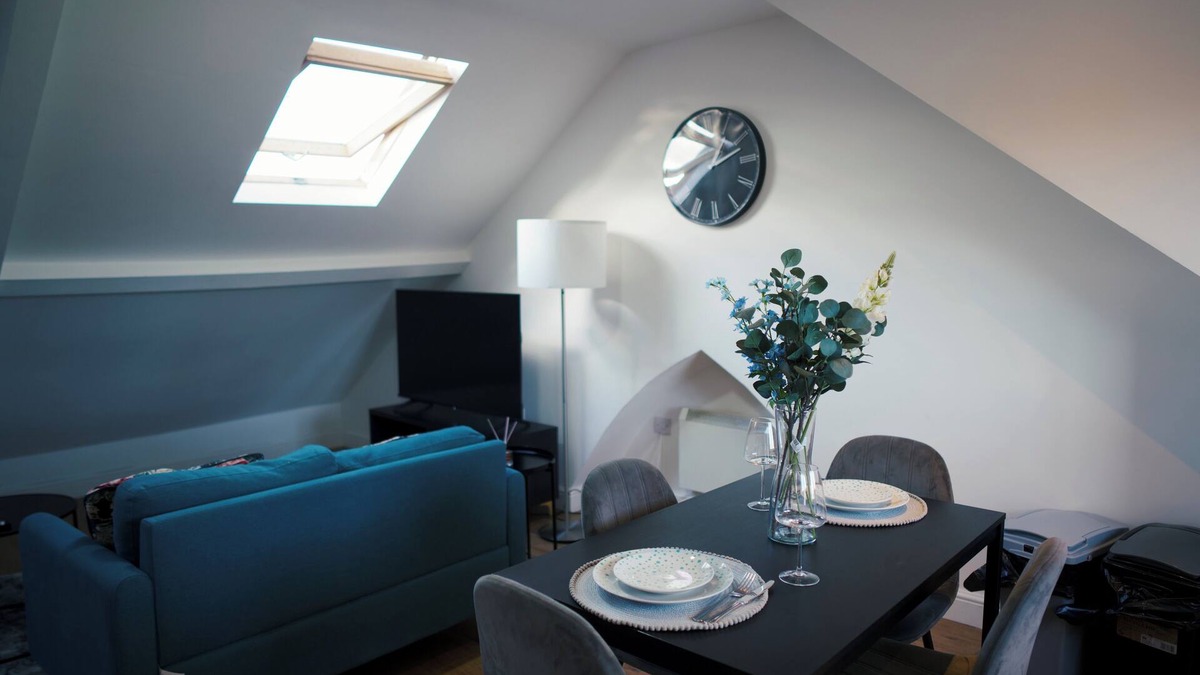 Pontcanna Apartment | Luxury 2 Bed City Centre Duplex Apartment