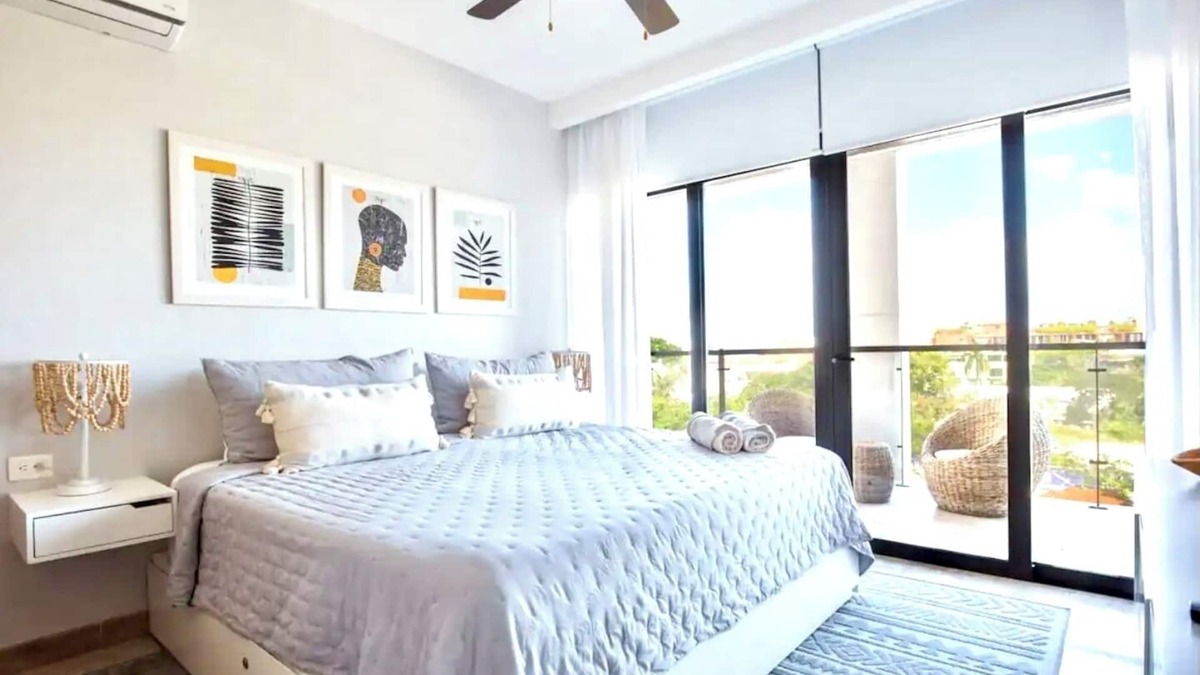 Luis Donaldo Colosio Condo | Luxury 2 Bedroom condo with beach access, WiFi, gym & more in Playa del Carmen