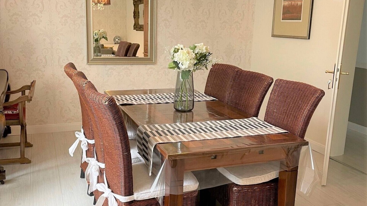 Baden-Baden Apartment | Luxury 2 bedroom apartm. in a quiet central street