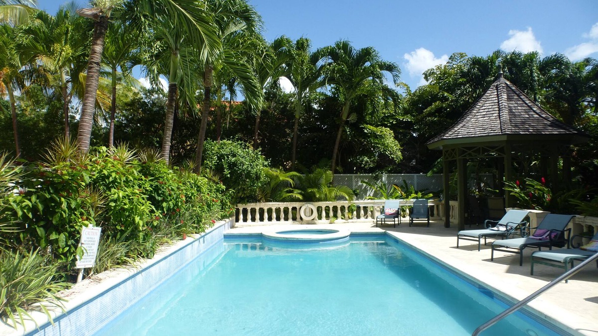 Mullins Apartment | Luxury 2 bedroom apartment with stunning sea views on Barbados West Coast