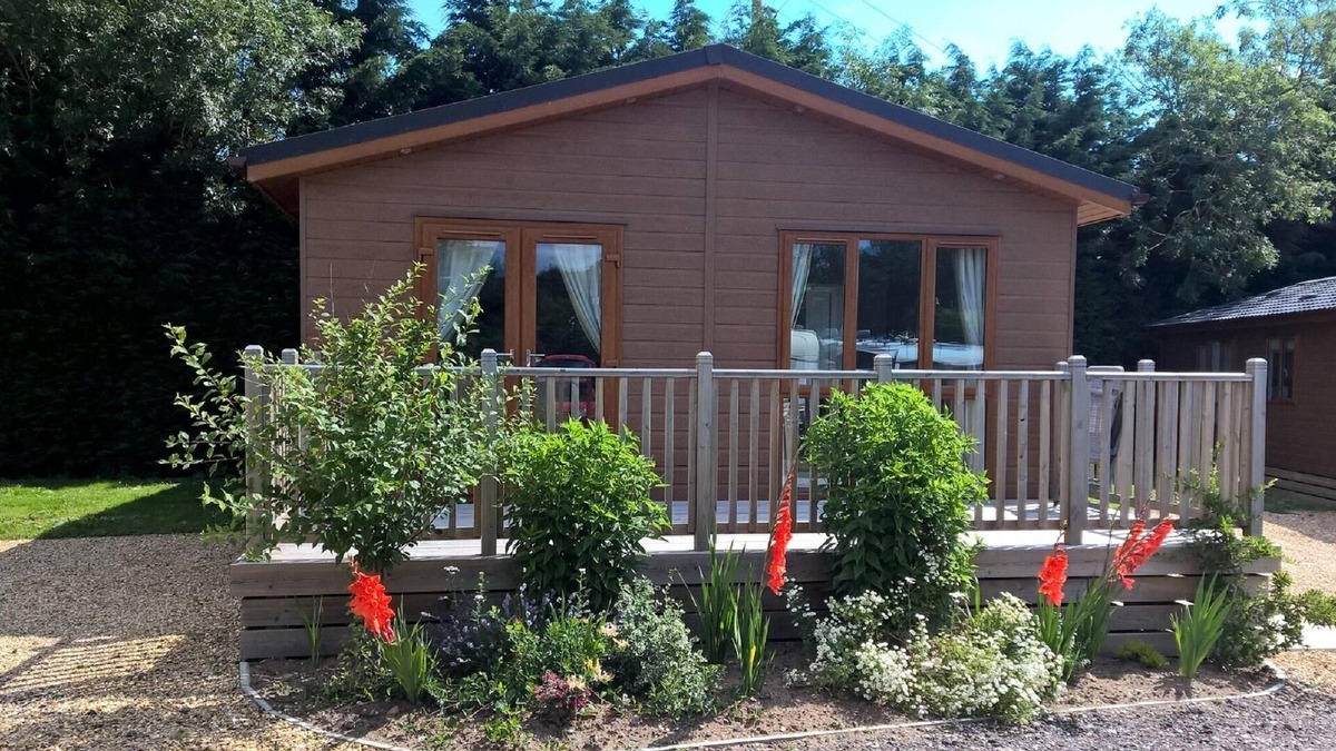 King's Lynn House | Luxury 2 Bedroom Lodge (sleeps 5)