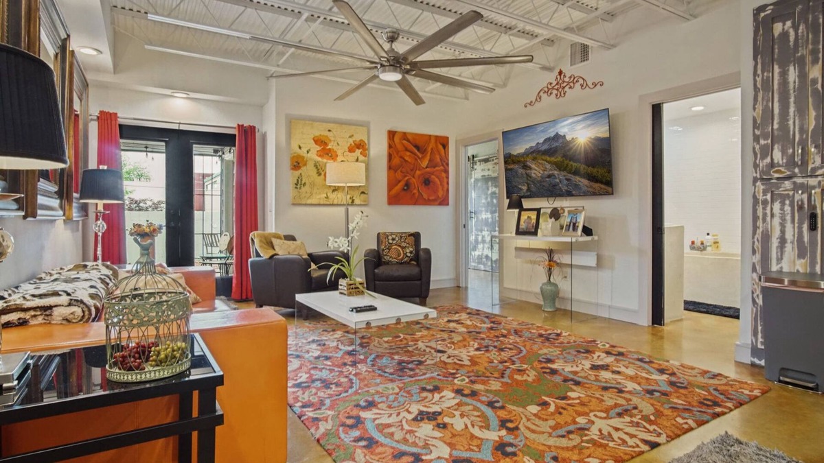 Midtown Condo | Luxury 2 Bedroom Condo, Midtown - Great Amenities with Pool!