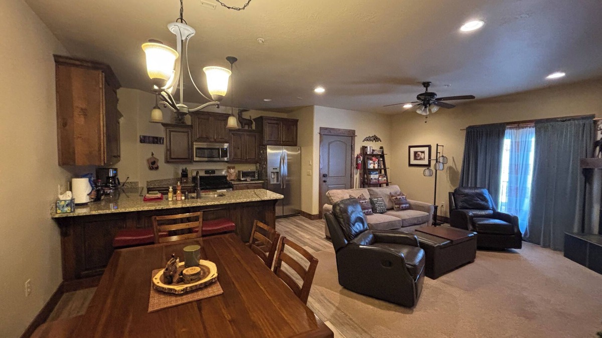 Brian Head Condo | Luxury 2 br 2 ba, attached 2 car garage, sleeps 5