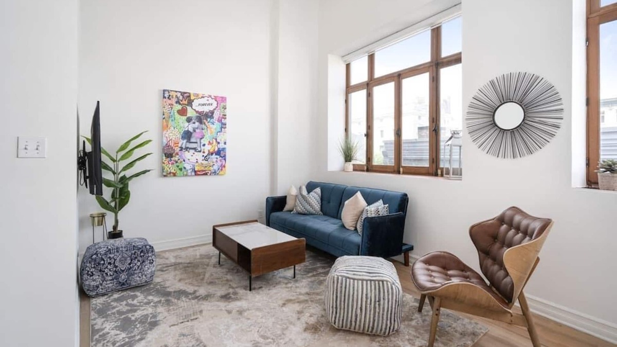 Old Montreal Apartment | Luxury 2 Floor Apt Heart of Old MTL | St Paul St |