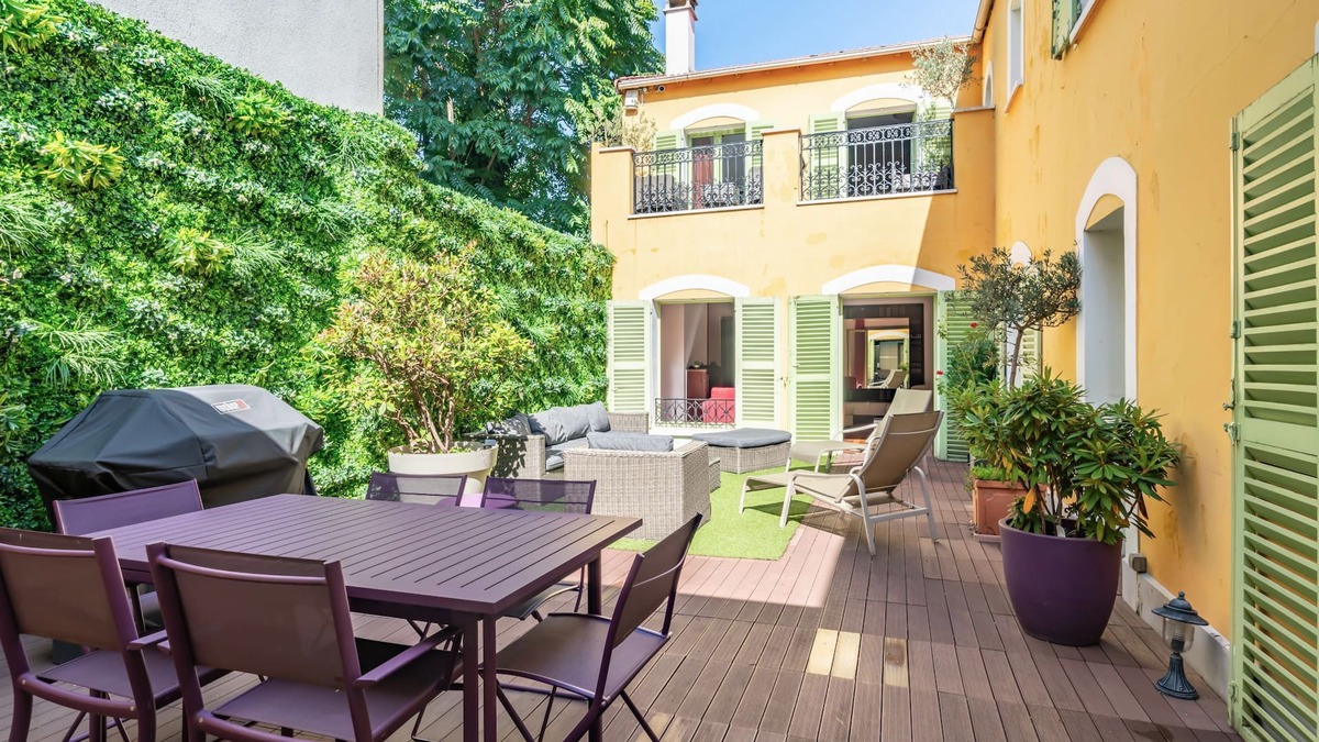 La Garenne-Colombes House | Luxury 250m2 House Nearby all Paris Olympic Venues