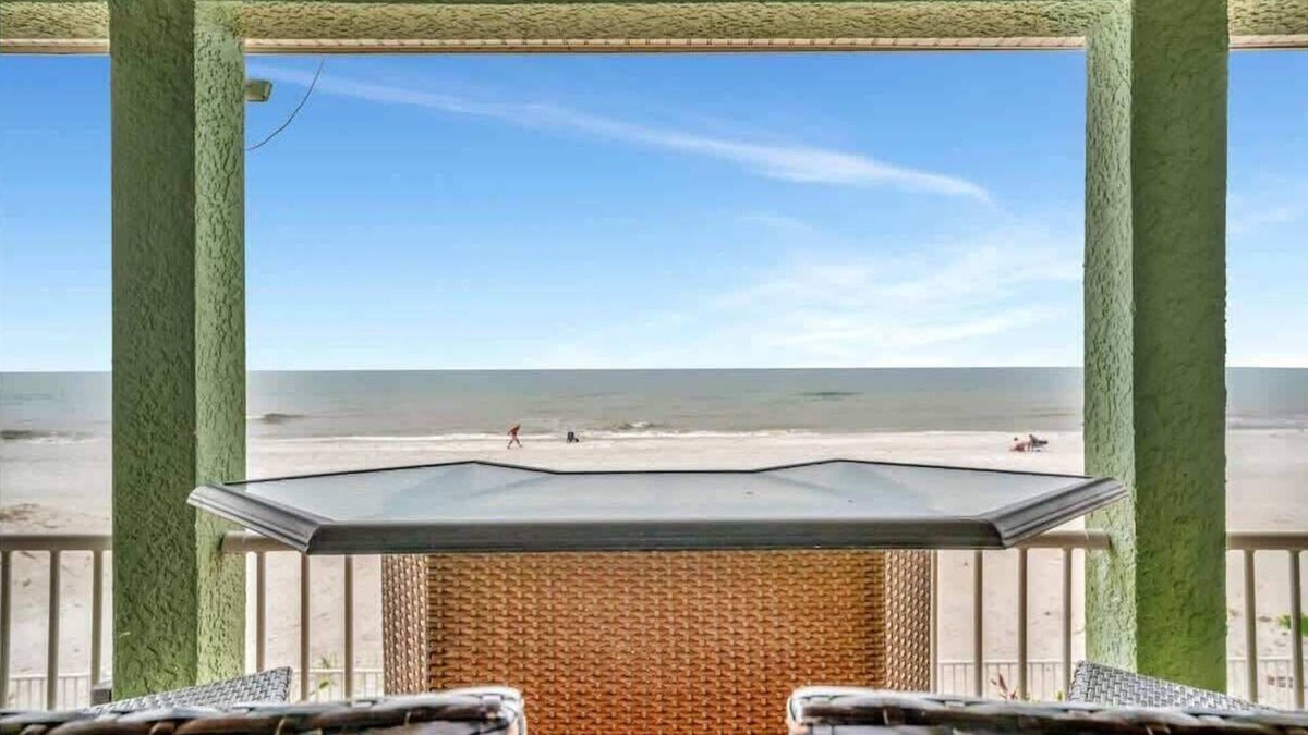 Independence Square Apartment | Luxury 2B/2B Oceanview, Beach Access, Prvt Balcony