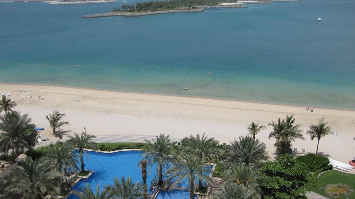 Palm Jumeirah Apartment | Luxury 2B Large Spacious Serviced Apartment at Royal Club Palm Jumeriah