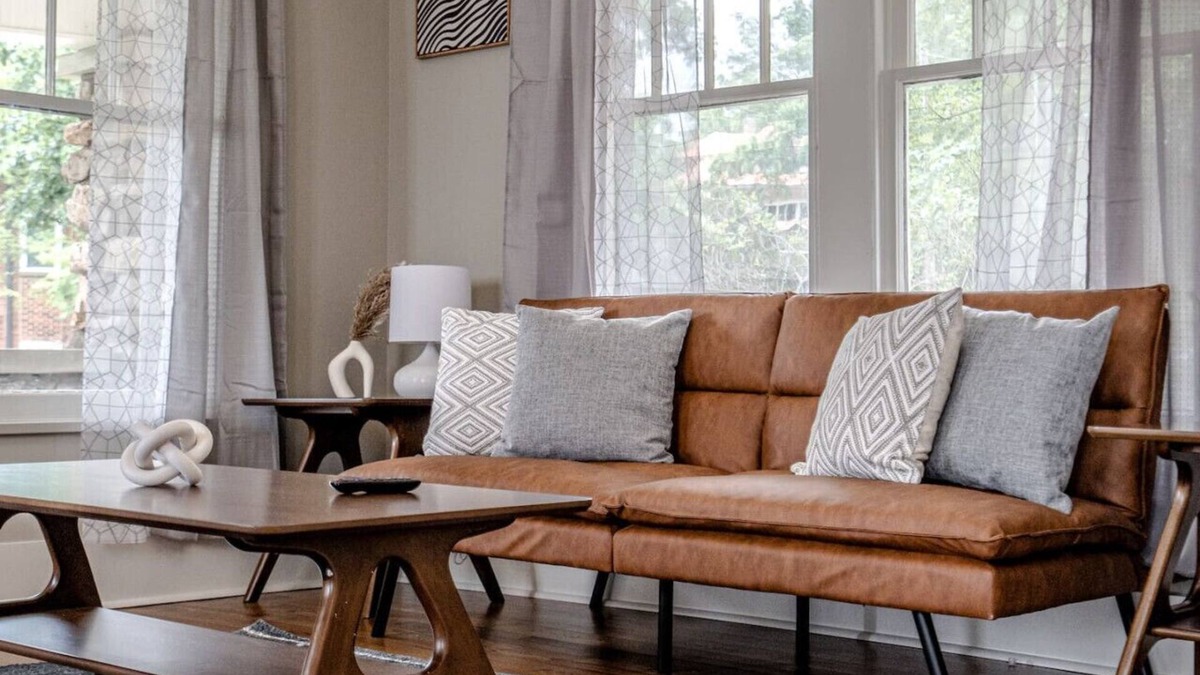 Hillcrest Apartment | Luxury 2bd Hillcrest Retreat!