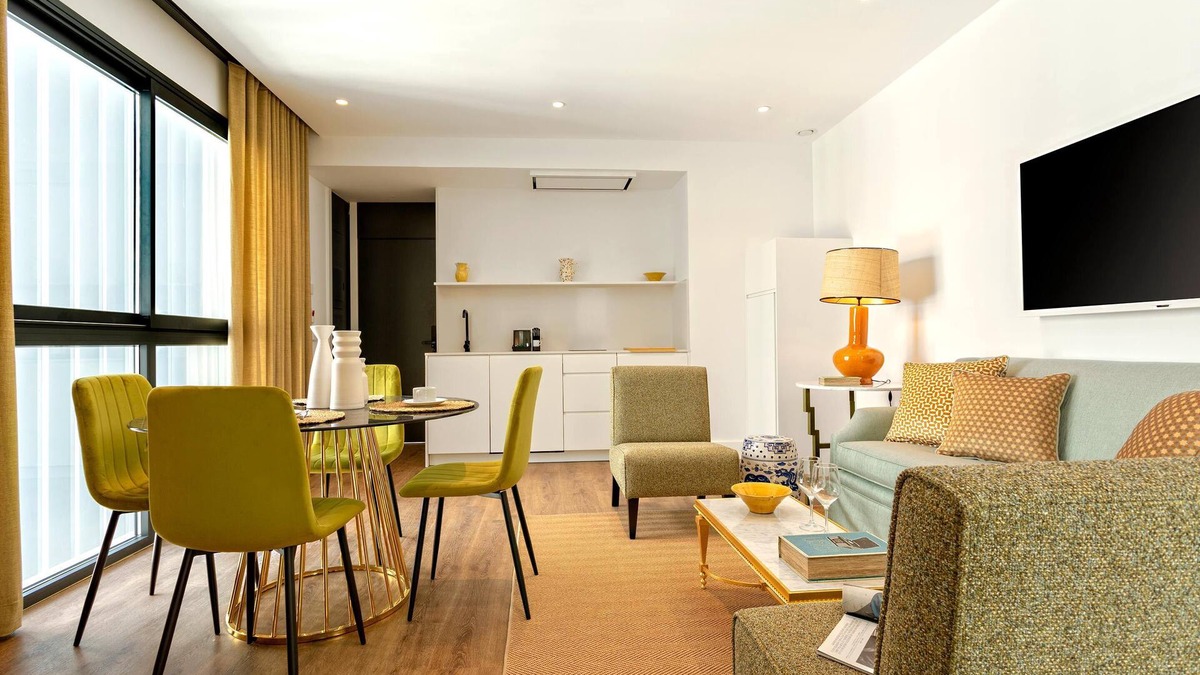 Triana Apartment | Luxury 2bd view Torre del Oro. Betis XII