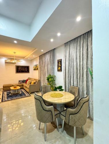Mushin Apartment | Luxury 2bedroom apartment