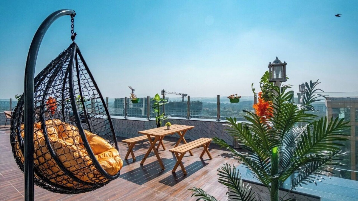 J B Nagar Apartment | Luxury 3 Bed with Private Rooftop - Mumbai Airport