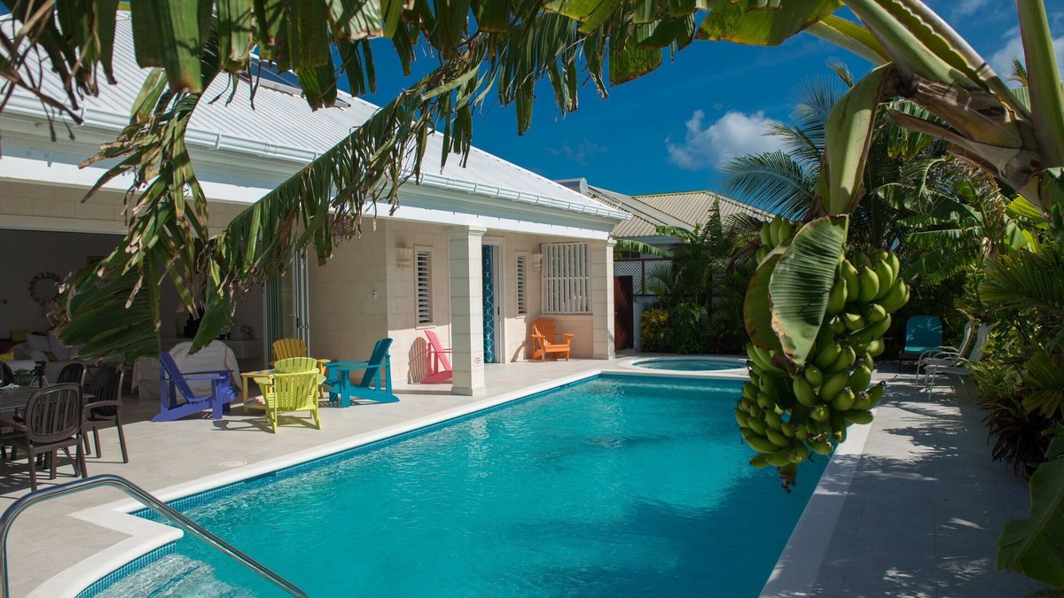 Belair Villa | Luxury 3 bedroom, 3 bathroom villa with pool and hot tub .