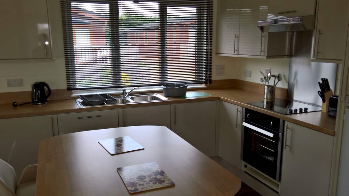 King's Lynn House | Luxury 3 Bedroom Lodge (sleeps 6)