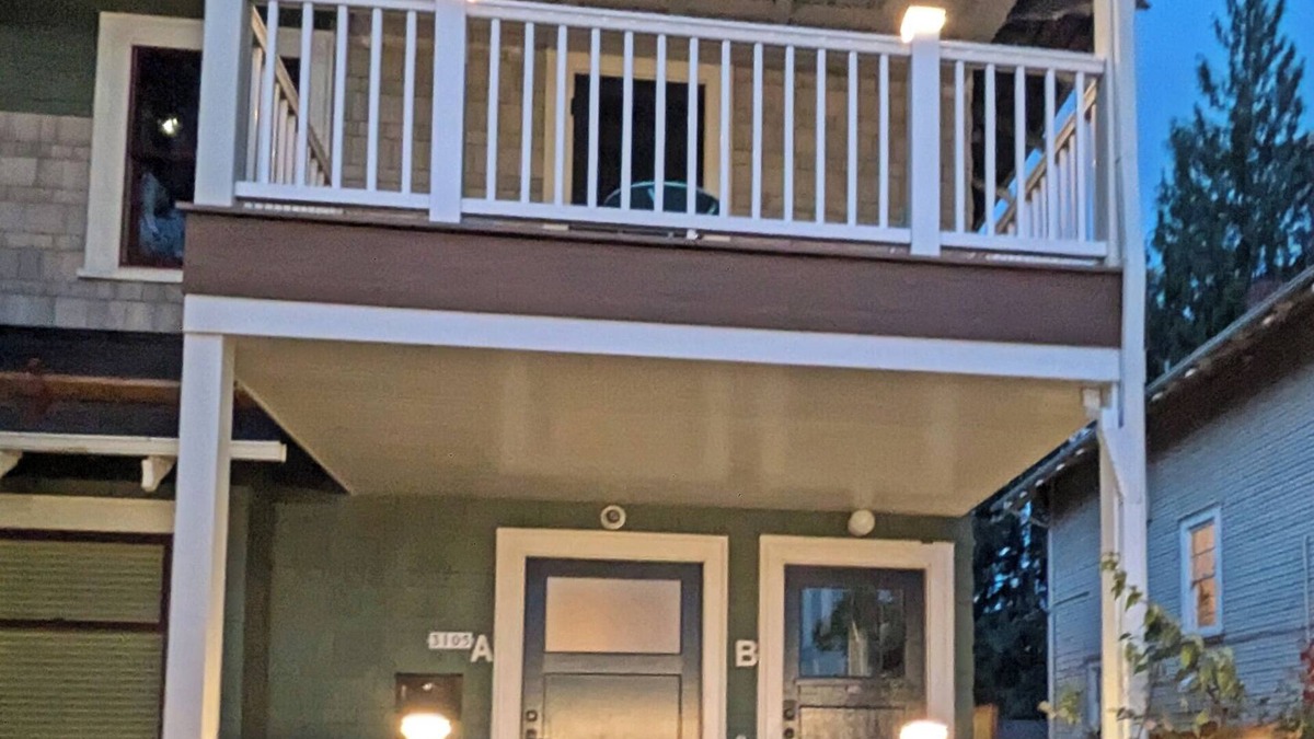 Belmont House | Luxury 3-Bedroom Home In Heart Of Portland Near Everything