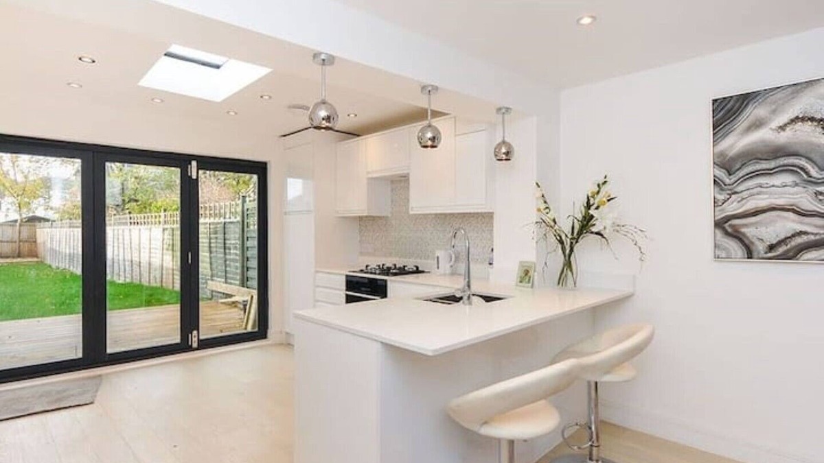 Plaistow and Sundridge House | Luxury 3 Bedroom House in Bromley, South East London