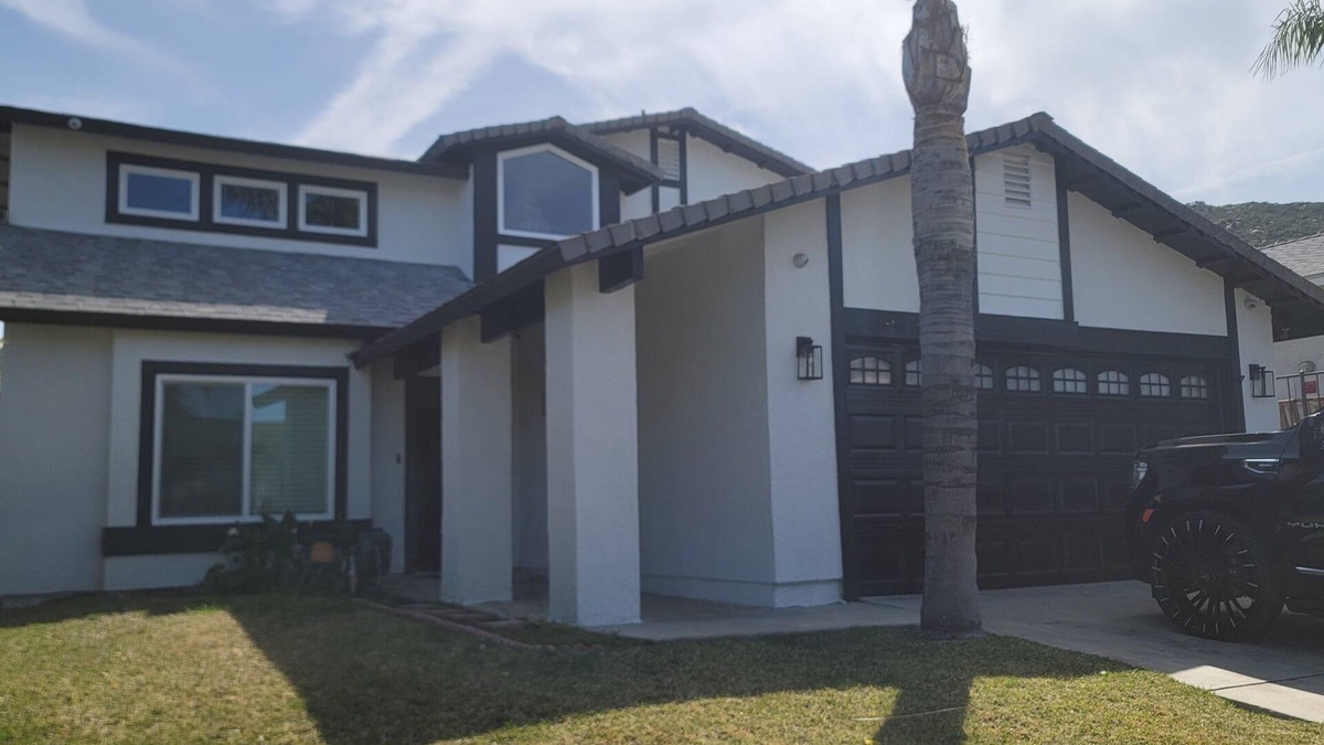 Southridge Village House | Luxury 3-bedroom house in beautiful Fontana with WiFi, AC. Enjoy your stay