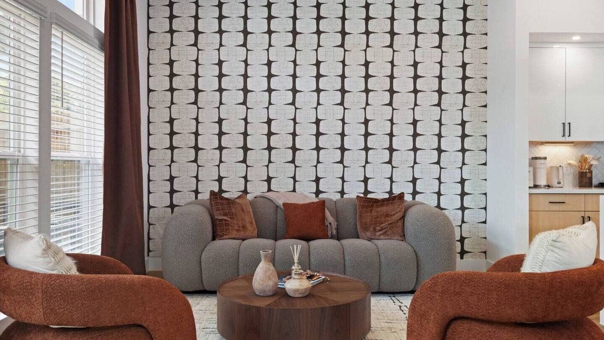 Northside House | Luxury 3BR Houston - Near Downtown & Stadiums