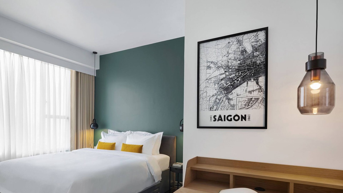 Bach Dang Riverside Condo | LUXURY 3BR SAIGON CHIC, 5 MINS BEN THANH MARKET D1,HI-SPEED NET