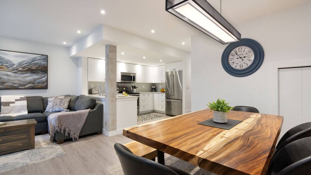 Village North House | Luxury 3Br TH- Private Hot Tub/Pool/Bike Storage